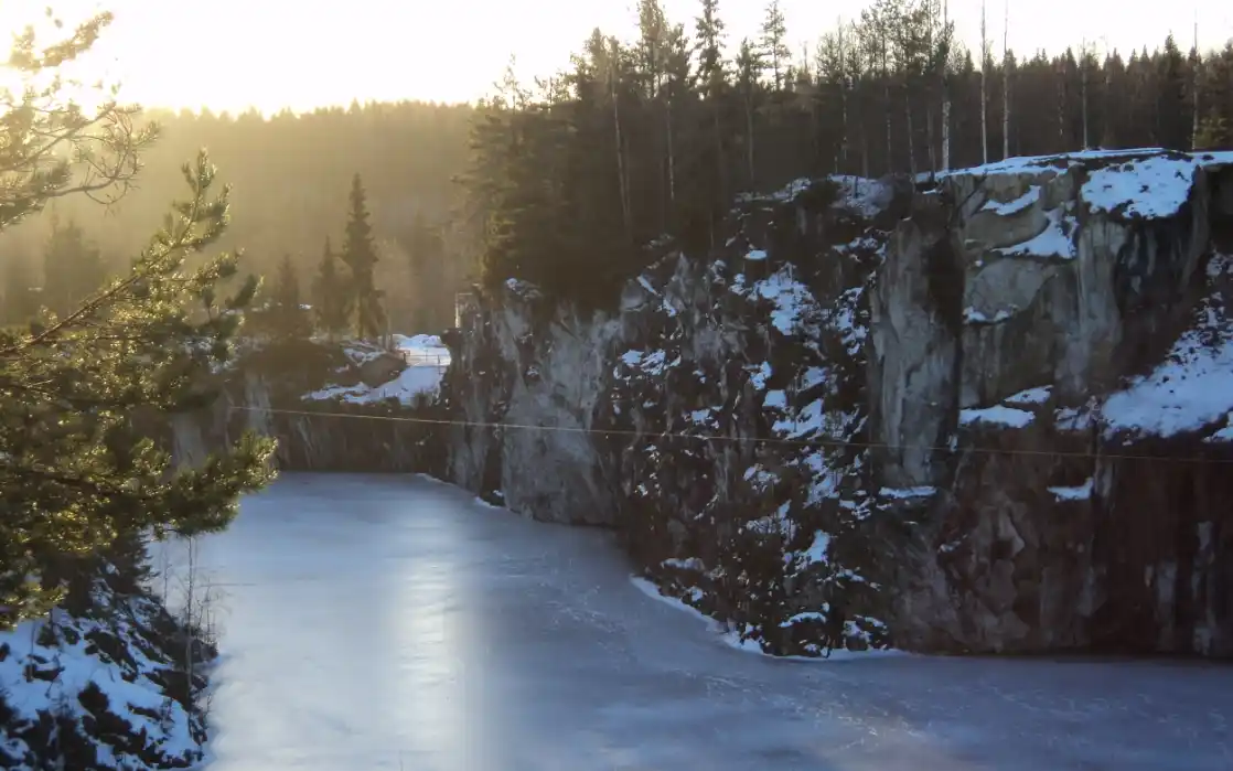 Карелия Рускеала Рускеала